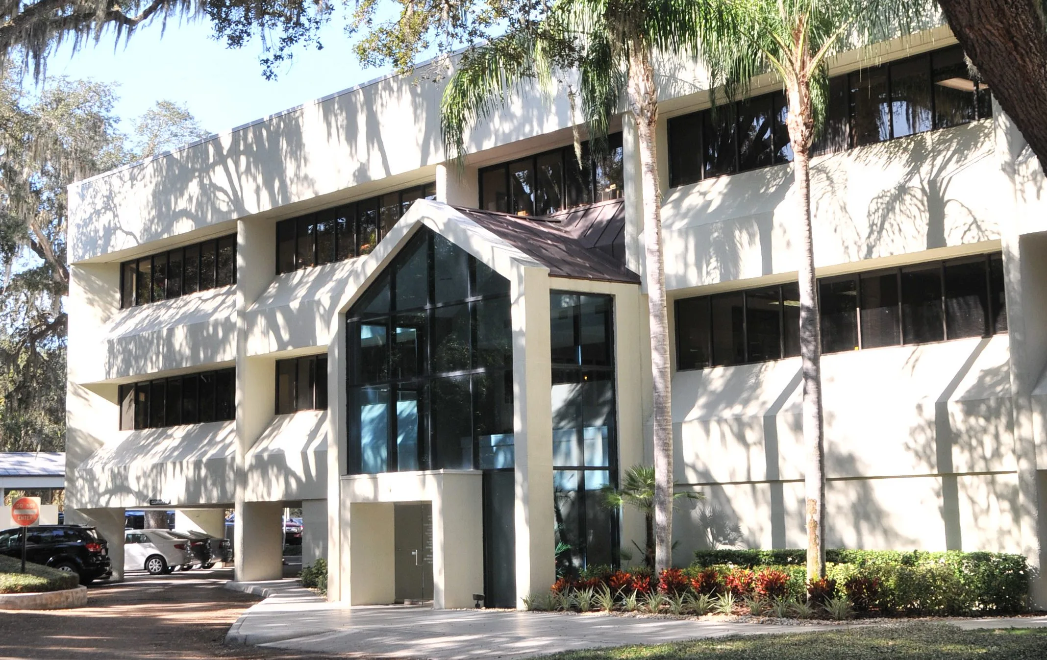phoenix-house-florida-derek-jeter-center-brandon-outpatient-treatment-facility-gallery.jpg