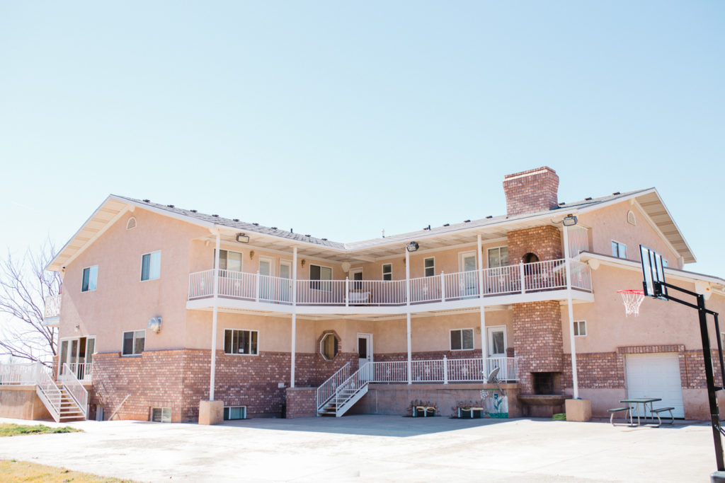 red-circle-lodge-gallery.jpg