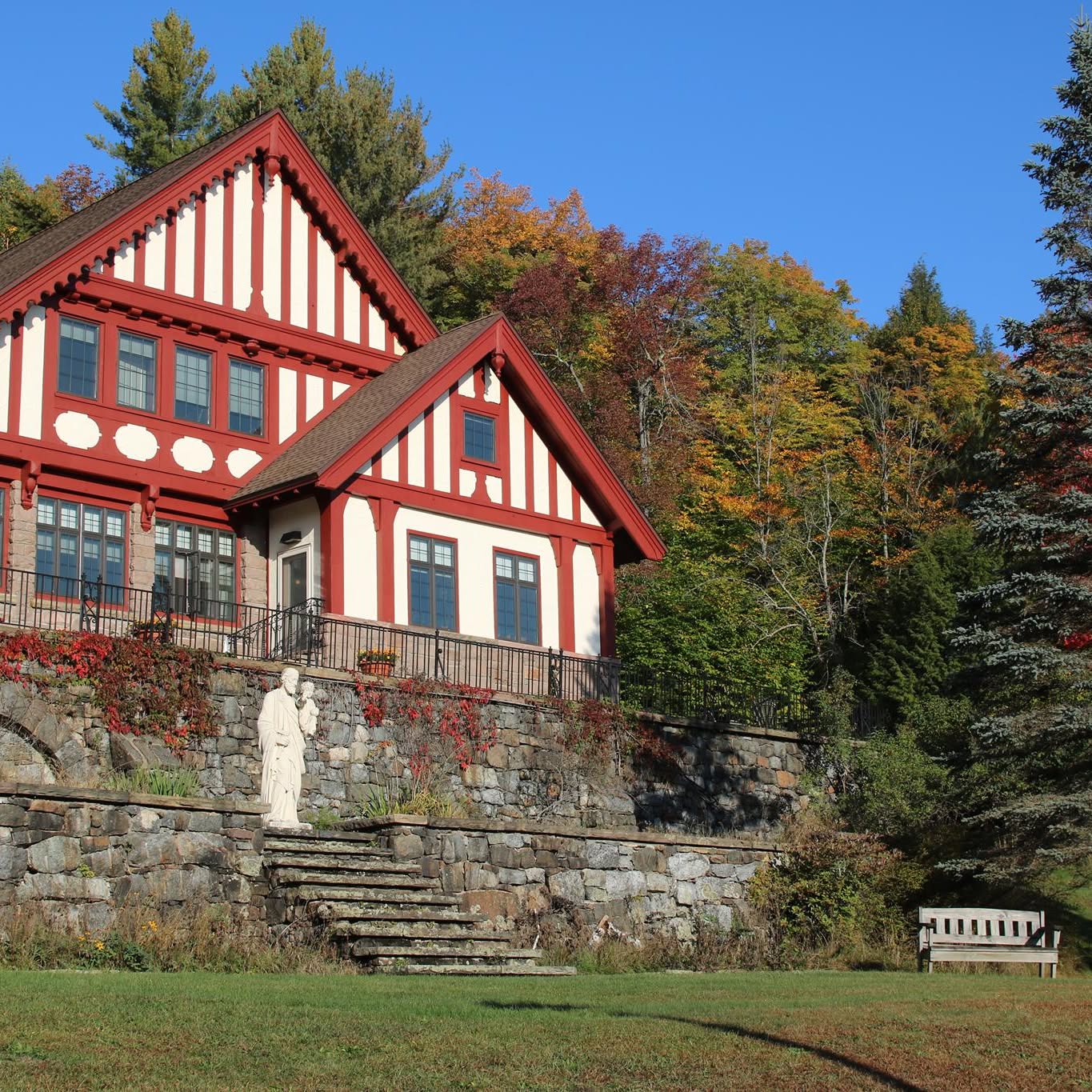 Saint Josephs ATRC Inpatient Program Image