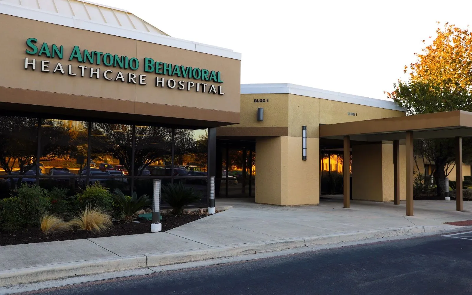 san-antonio-behavioral-healthcare-hospital-gallery.jpg