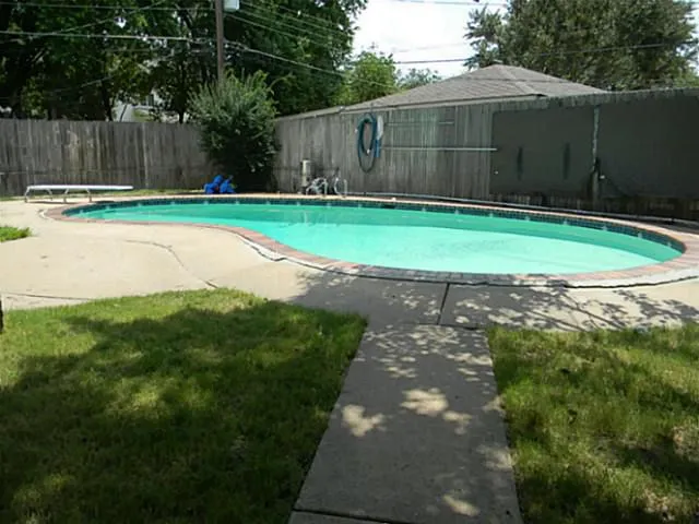 simply-grace-house-dallas-gallery-1.jpg