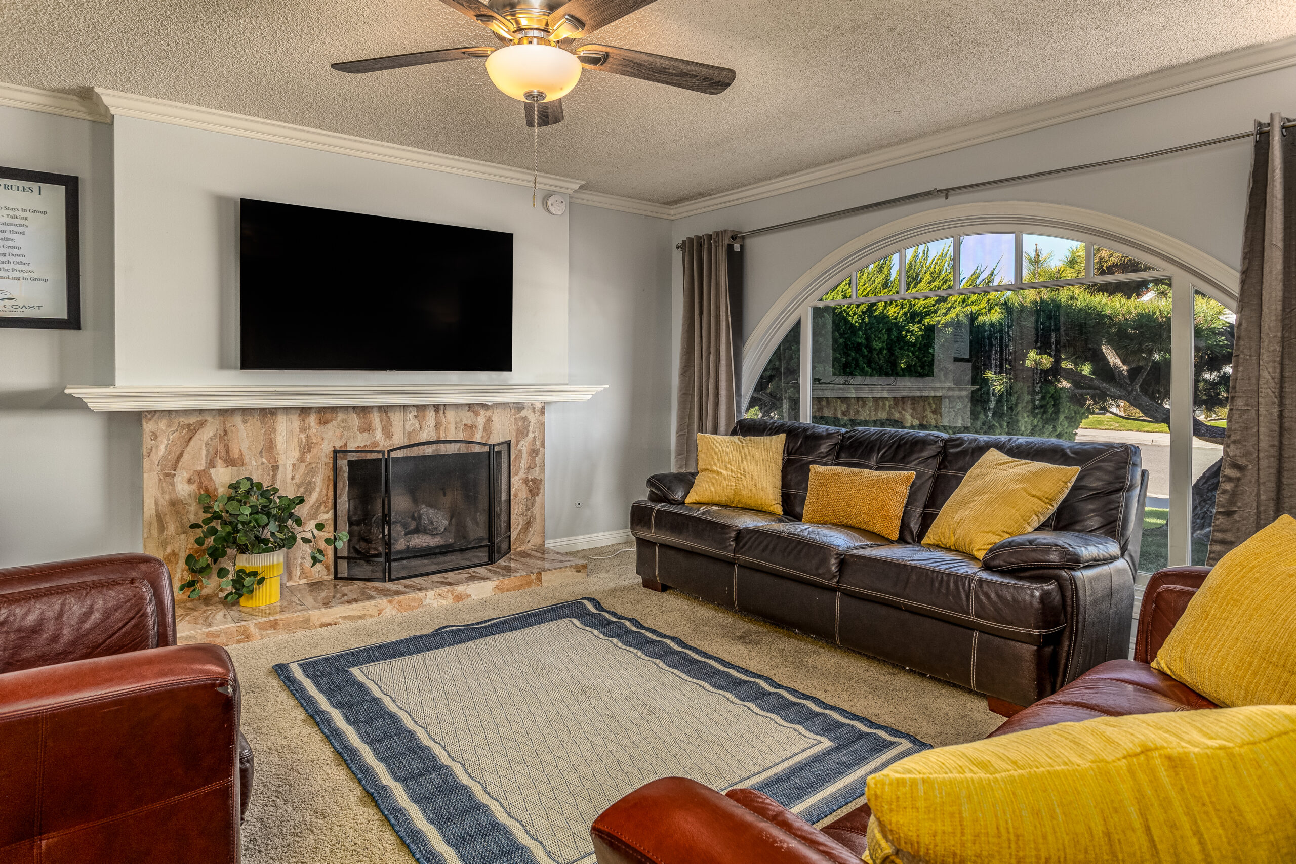 south-coast-behavioral-health-huntington-beach-gallery-1.jpg