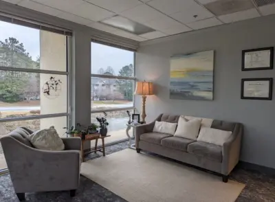 talbott-dunwoody-gallery-1.webp