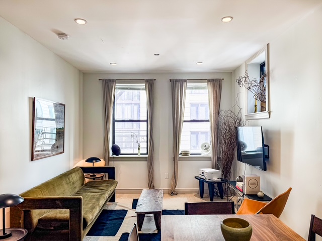 the-bridge-nyc-78th-street-sober-apartments-gallery-3.jpg