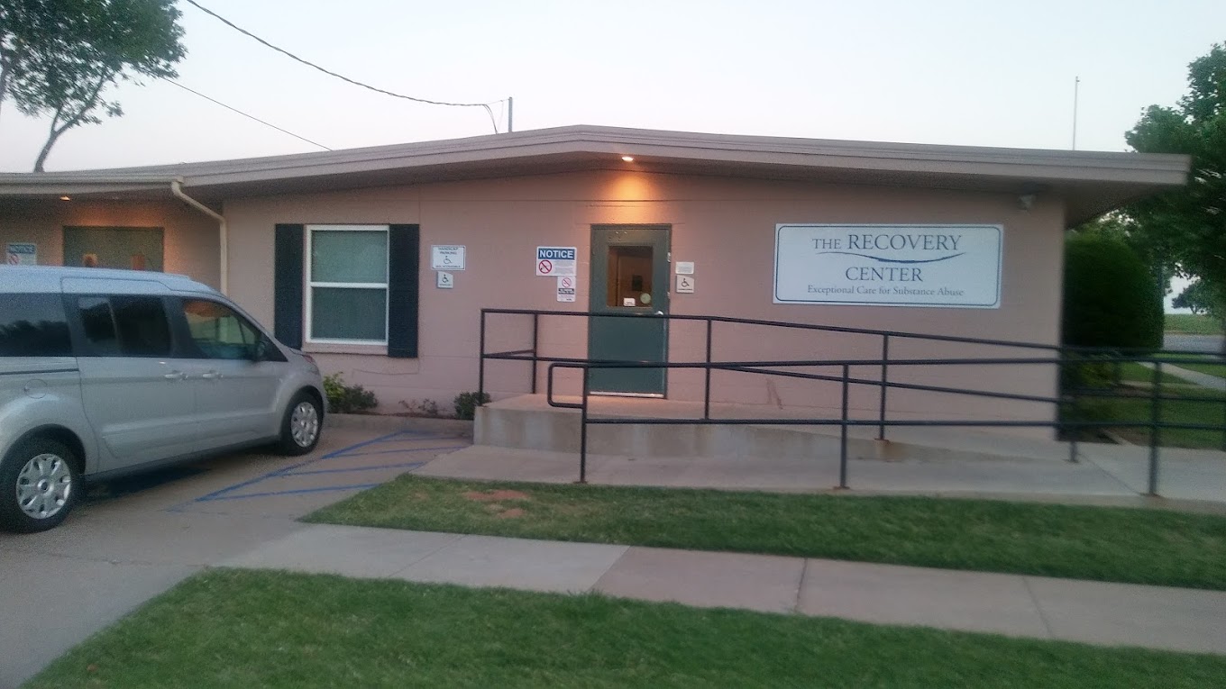 the-recovery-center-gallery.jpg