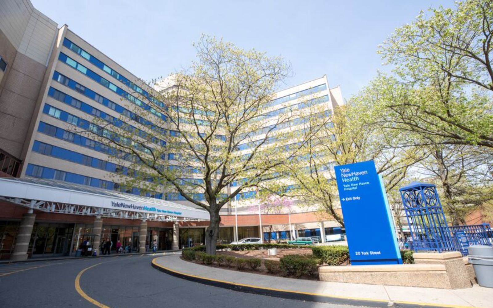 yale-new-haven-health-york-street-campus-gallery-7.jpg