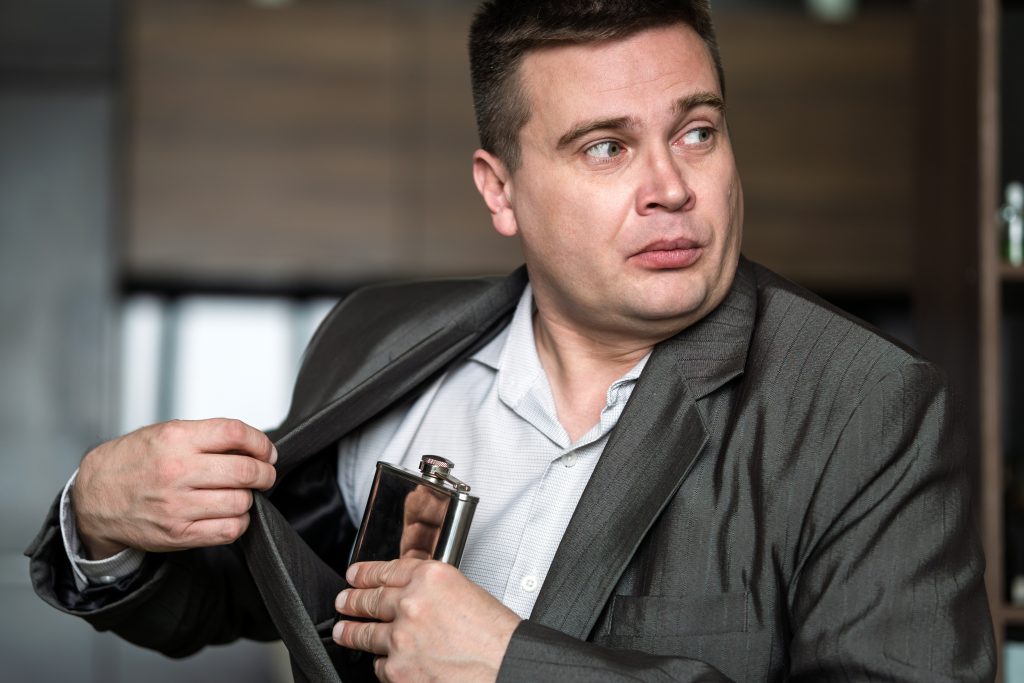 In Which Stage of Alcoholism Does the Drinker Face Serious Health Problems? Banner